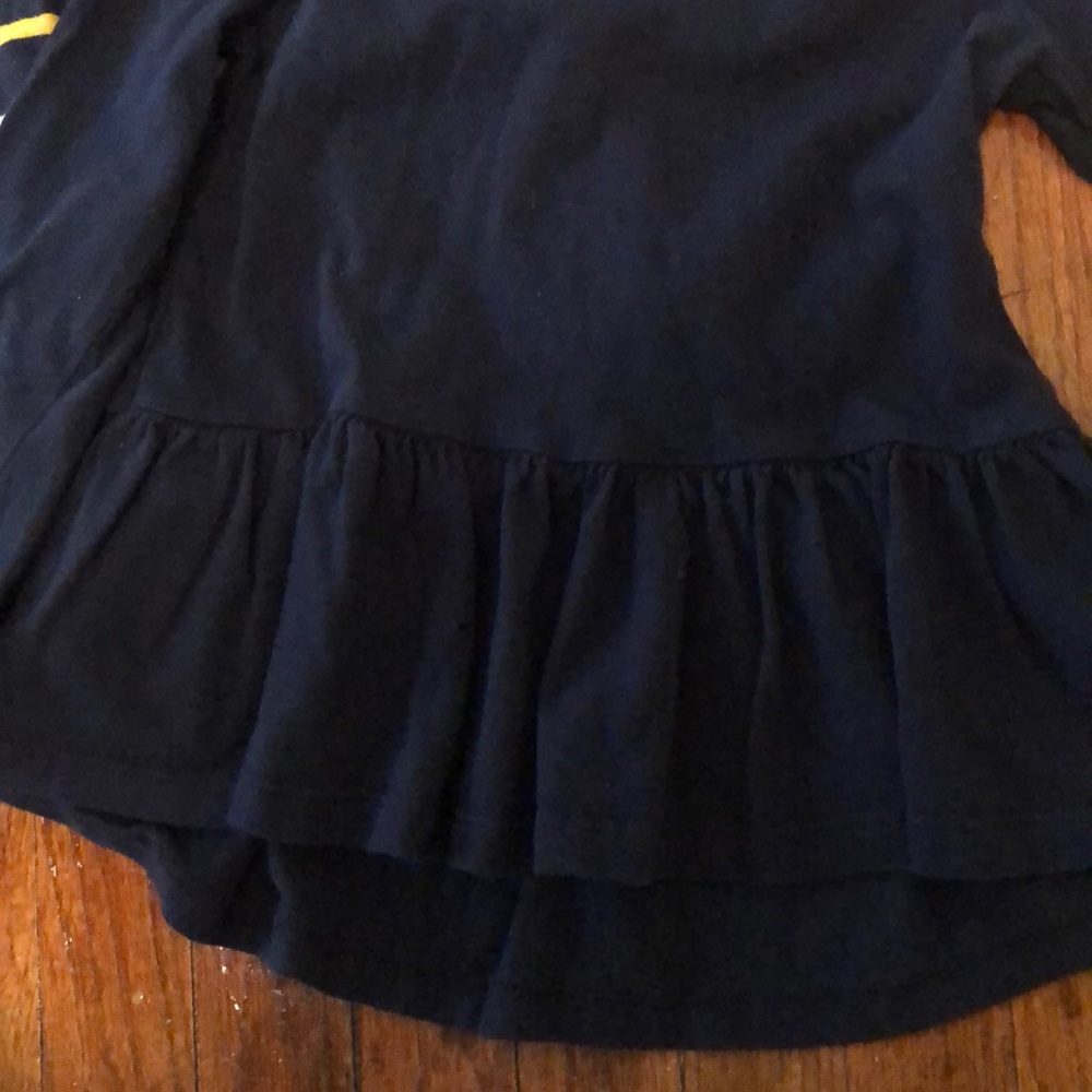 Gap Ruffle Shirts - Picture 4 of 4